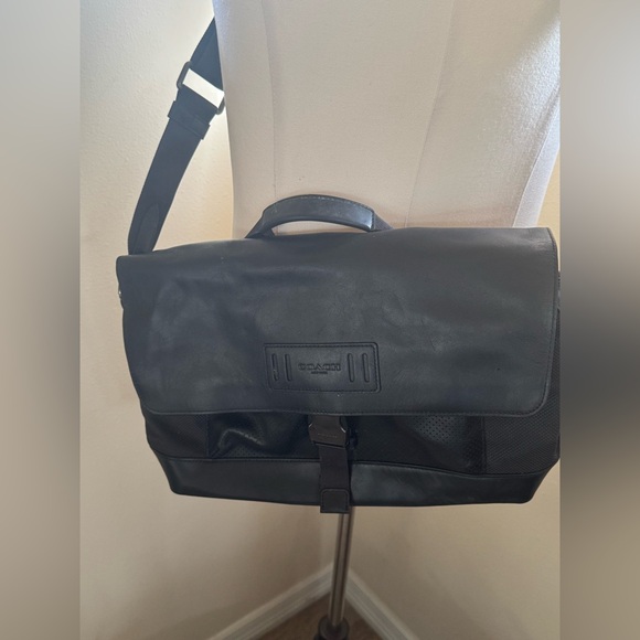 Coach Mixed Material Terrain Shoulder bag style F24673 - Picture 8 of 11